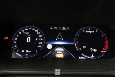 Vendo Renault Mégane 2023 - 75000 EUR, 4000 km - AUTO.MOTO.pt