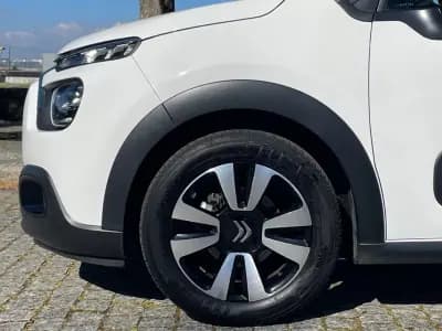 Vendo Citroën C3 2020 - 11950 EUR, 90000 km - AUTO.MOTO.pt