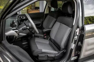 Sell Citroën C4 Cactus 2016 - 10550 EUR, 98640 km - AUTO.MOTO.pt