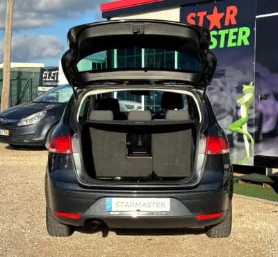 Sell SEAT Altea 2010 - 5450 EUR, 235460 km - AUTO.MOTO.pt