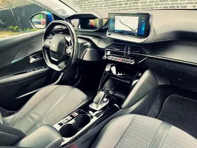 Sell Peugeot e-208 2020 - 16900 EUR, 69000 km - AUTO.MOTO.pt