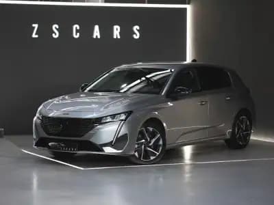 Vendo Peugeot 308 2024 - 26990 EUR, 16000 km - AUTO.MOTO.pt