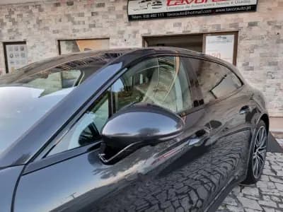 Vendo Porsche Panamera Sport Turismo 2018 - 84990 EUR, 147000 km - AUTO.MOTO.pt