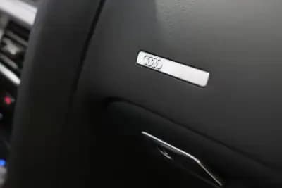 Vendo Audi A5 Cabrio 2016 - 25900 EUR, 110000 km - AUTO.MOTO.pt