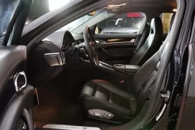 Vendo Porsche Panamera 2016 - 53900 EUR, 92706 km - AUTO.MOTO.pt