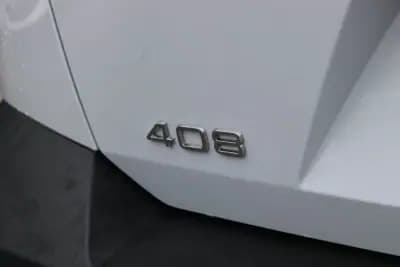 Sell Peugeot 408 2024 - 28900 EUR, 7058 km - AUTO.MOTO.pt