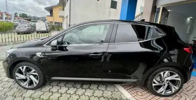 Vendo Renault Clio 2020 - 16950 EUR, 98000 km - AUTO.MOTO.pt