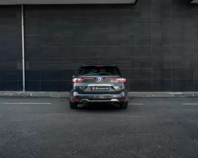 Sell Renault Mégane Sport Tourer 2018 - 15990 EUR, 126740 km - AUTO.MOTO.pt