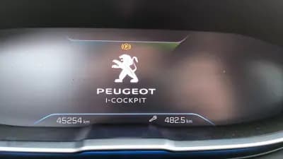 Sell Peugeot 3008 2023 - 28490 EUR, 45254 km - AUTO.MOTO.pt