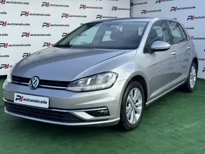 Sell Volkswagen Golf 2017 - 14850 EUR, 162567 km - AUTO.MOTO.pt