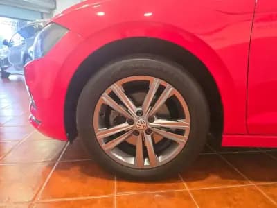 Vendo Volkswagen Polo 2018 - 16480 EUR, 138507 km - AUTO.MOTO.pt