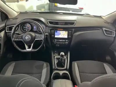 Sell Nissan Qashqai 2019 - 18900 EUR, 120094 km - AUTO.MOTO.pt