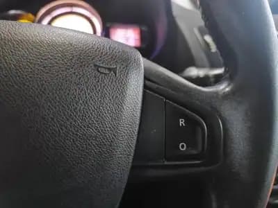 Sell Renault Mégane Sport Tourer 2009 - 5750 EUR, 210000 km - AUTO.MOTO.pt