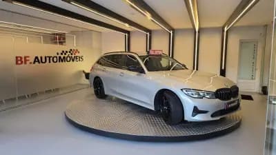 Vendo BMW 330 2021 - 22500 EUR, 213862 km - AUTO.MOTO.pt