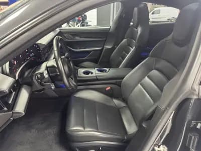 Sell Porsche Taycan 2021 - 63000 EUR, 95033 km - AUTO.MOTO.pt