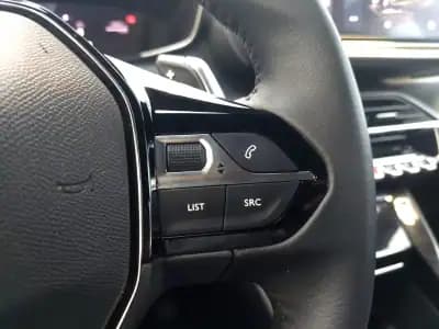 Sell Peugeot 2008 2025 - 27900 EUR, 22167 km - AUTO.MOTO.pt