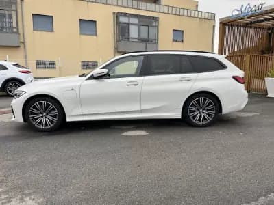 Vendo BMW 320 2021 - 25950 EUR, 229000 km - AUTO.MOTO.pt