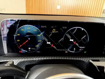 Sell Mercedes-Benz A 160 2021 - 25500 EUR, 49300 km - AUTO.MOTO.pt