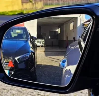 Vendo Mercedes-Benz E 220 2017 - 34999 EUR, 180000 km - AUTO.MOTO.pt