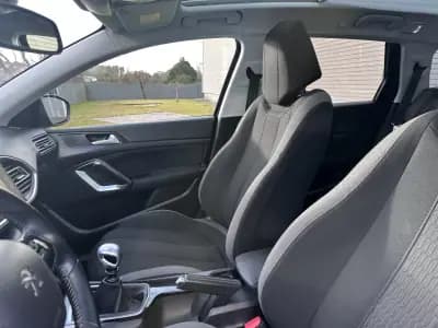 Sell Peugeot 308 SW 2016 - 8900 EUR, 200000 km - AUTO.MOTO.pt