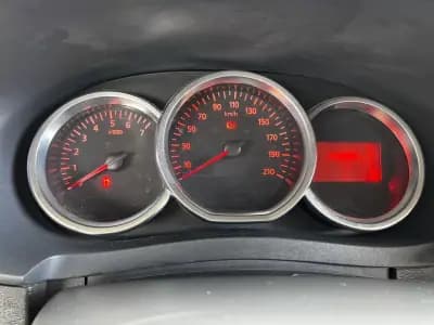 Sell Dacia Lodgy 2022 - 14900 EUR, 175000 km - AUTO.MOTO.pt