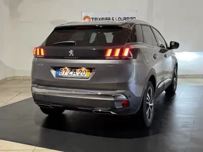 Vendo Peugeot 3008 2018 - 17500 EUR, 134944 km - AUTO.MOTO.pt