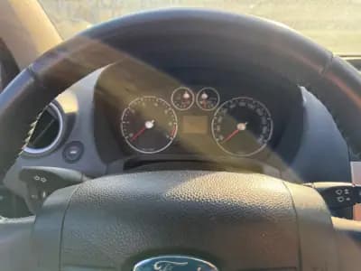 Vendo Ford Fiesta 2008 - 4500 EUR, 165000 km - AUTO.MOTO.pt