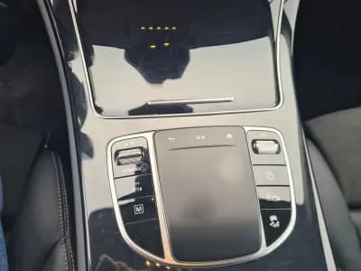 Vendo Mercedes-Benz GLC 300 2021 - 45790 EUR, 94629 km - AUTO.MOTO.pt