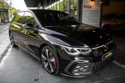 Vendo Volkswagen Golf 2022 - 34990 EUR, 72017 km - AUTO.MOTO.pt