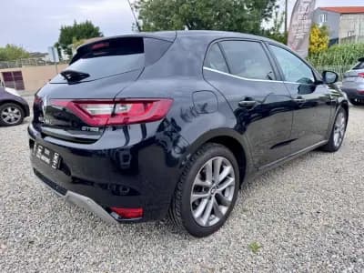 Sell Renault Mégane 2016 - 14750 EUR, 142000 km - AUTO.MOTO.pt