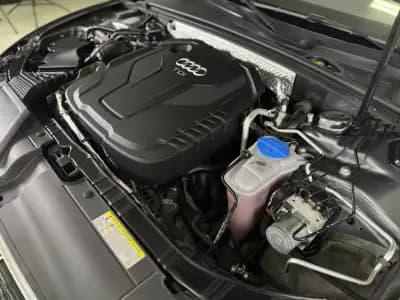 Vendo Audi A5 2015 - 21990 EUR, 59192 km - AUTO.MOTO.pt