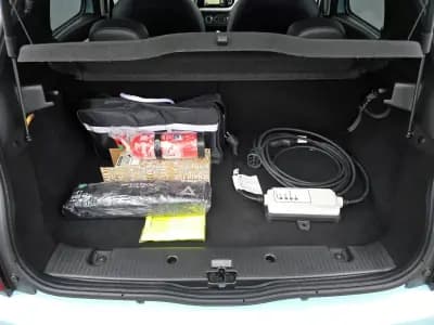 Vendo Renault Twingo 2023 - 14750 EUR, 27700 km - AUTO.MOTO.pt