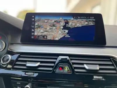 Vendo BMW 530e 2018 - 23450 EUR, 189000 km - AUTO.MOTO.pt