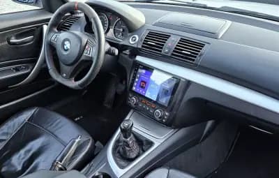 Vendo BMW 118 2018 - 9999 EUR, 300000 km - AUTO.MOTO.pt