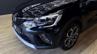 Sell Renault Captur 2023 - 16770 EUR, 70000 km - AUTO.MOTO.pt