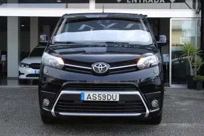Vendo Toyota Proace Verso 2022 - 22400 EUR, 240926 km - AUTO.MOTO.pt