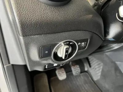 Sell Mercedes-Benz GLA 180 2015 - 17600 EUR, 152300 km - AUTO.MOTO.pt