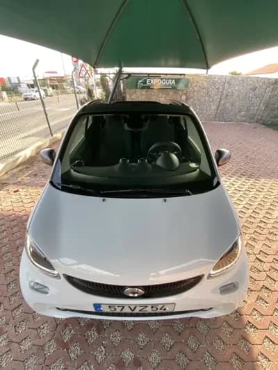 Sell Smart Fortwo Cabrio 2019 - 17900 EUR, 40794 km - AUTO.MOTO.pt