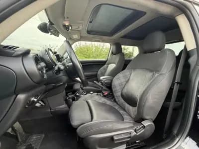 Vendo MINI 2017 - 14999 EUR, 131500 km - AUTO.MOTO.pt