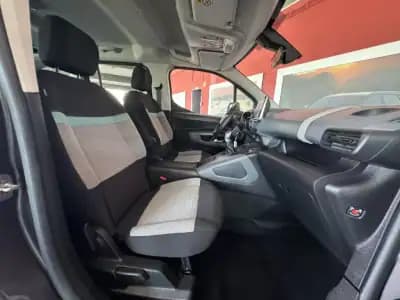 Sell Citroën Berlingo 2019 - 20990 EUR, 103199 km - AUTO.MOTO.pt