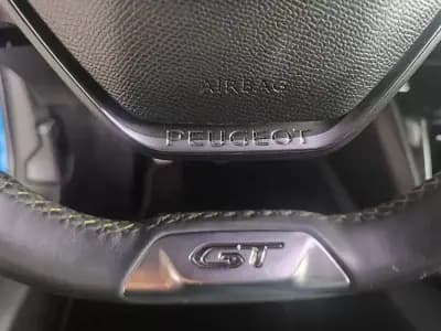 Sell Peugeot 208 2020 - 13750 EUR, 61000 km - AUTO.MOTO.pt