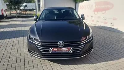 Vendo Volkswagen Arteon 2019 - 26650 EUR, 90000 km - AUTO.MOTO.pt