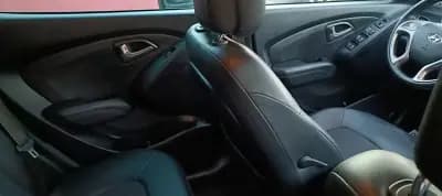 Vendo Hyundai ix35 2011 - 10950 EUR, 149000 km - AUTO.MOTO.pt