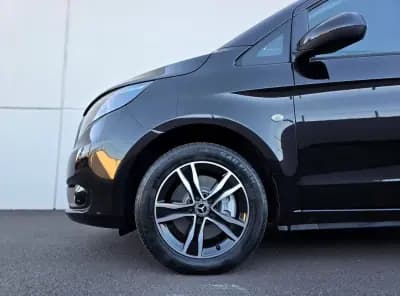 Sell Mercedes-Benz Vito Tourer 2024 - 54990 EUR, 64000 km - AUTO.MOTO.pt