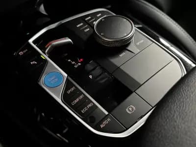 Vendo BMW iX3 2023 - 49990 EUR, 43700 km - AUTO.MOTO.pt