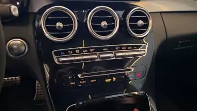 Vendo Mercedes-Benz C 220 2018 - 29900 EUR, 179960 km - AUTO.MOTO.pt