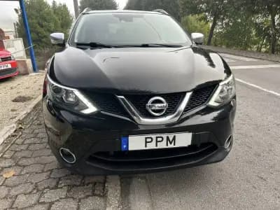 Vendo Nissan Qashqai 2015 - 18500 EUR, 152000 km - AUTO.MOTO.pt