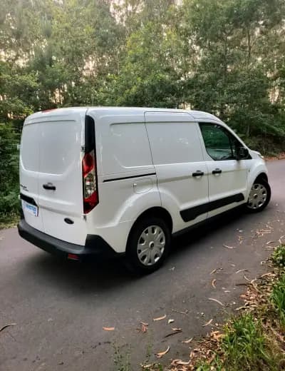Sell Ford Transit Connect 2019 - 11990 EUR, 179000 km - AUTO.MOTO.pt