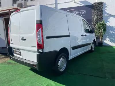Sell Peugeot Expert 2015 - 10950 EUR, 187000 km - AUTO.MOTO.pt