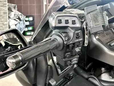 Sell Honda Gold Wing 2008 - 14900 EUR, 77093 km - AUTO.MOTO.pt